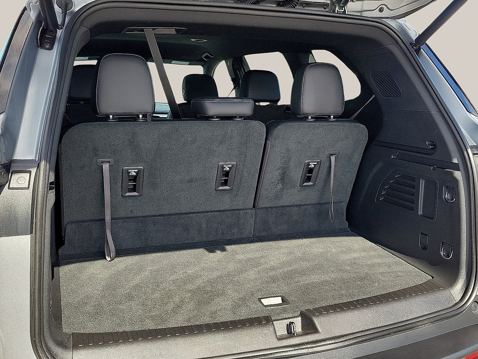 Used 2026 Buick Enclave Preferred FWD image 8