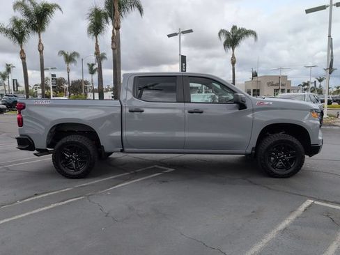 Used 2024 Chevrolet Silverado 1500 Custom Trail Boss AWD/4WD image 2
