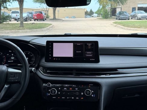 Used 2026 INFINITI QX60 Luxe FWD image 17