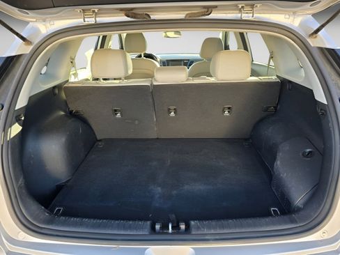 Used 2019 Kia Niro EX image 27