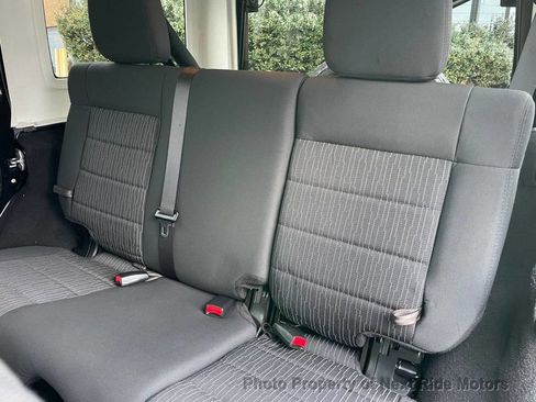 Used 2012 Jeep Wrangler Unlimited Sahara w/ Trailer Tow Group image 18