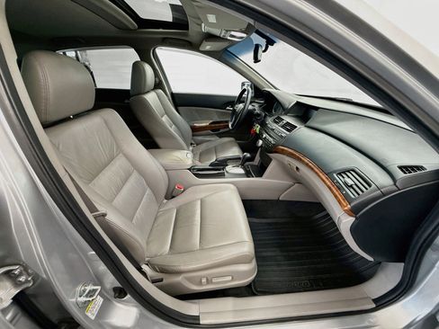 Used 2011 Honda Accord EX-L image 30
