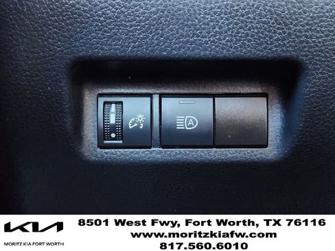 Used 2023 Toyota RAV4 LE FWD image 21