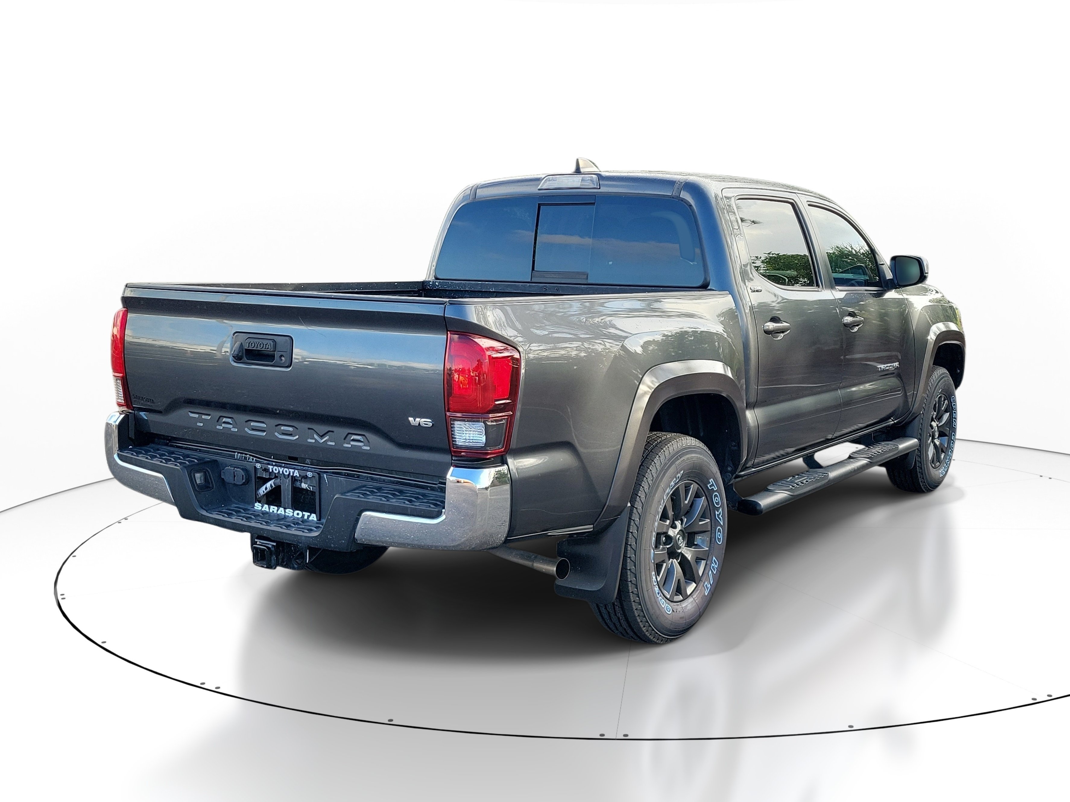 Used 2022 Toyota Tacoma SR5 RWD image 6