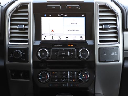 Used 2017 Ford F350 Lariat AWD/4WD image 19