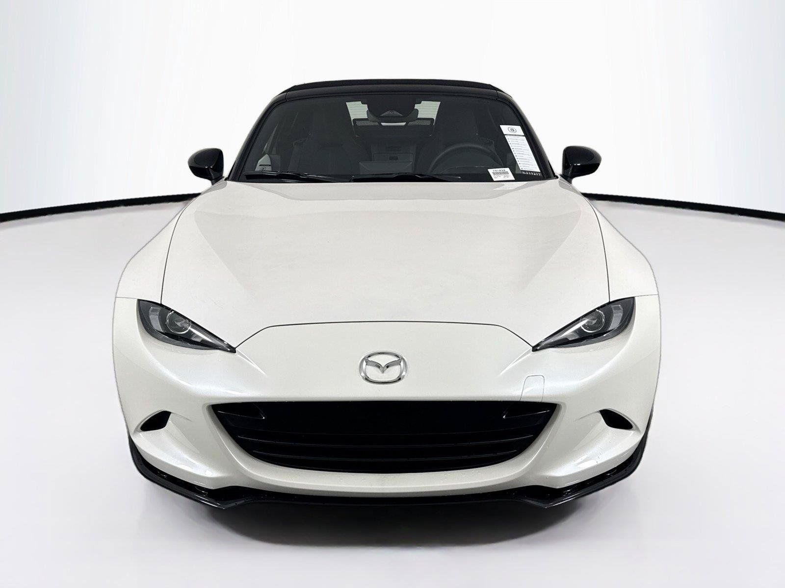 New 2026 MAZDA MX-5 Miata Club w/ Interior Package RWD image 4