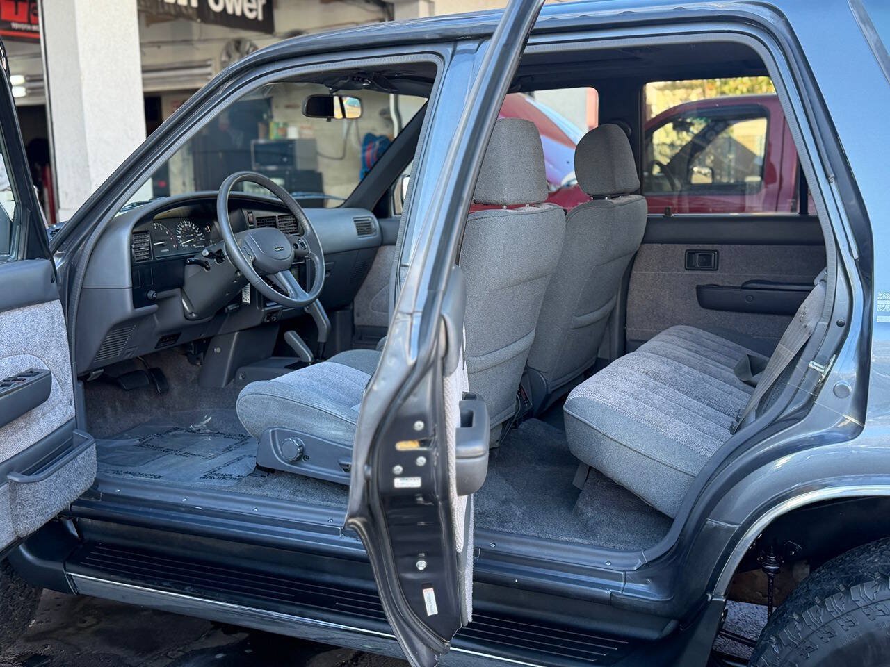 Used 1990 Toyota 4Runner SR5 AWD/4WD image 42