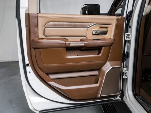 Used 2020 RAM 3500 Limited image 53