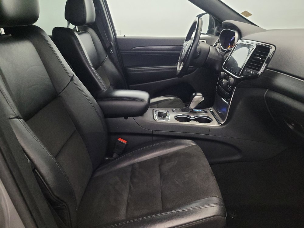 Used 2022 Jeep Grand Cherokee Laredo X AWD/4WD image 21