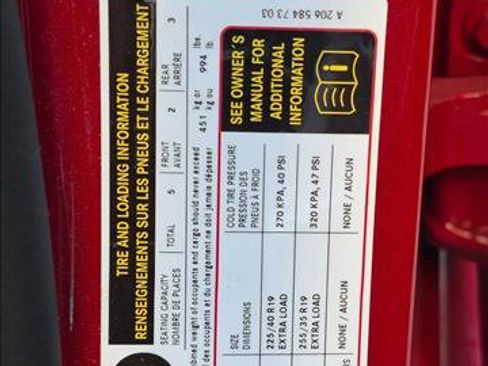 Used 2024 Mercedes-Benz C 300 Sedan image 23