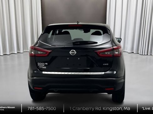 Certified 2022 Nissan Rogue Sport S AWD/4WD image 6