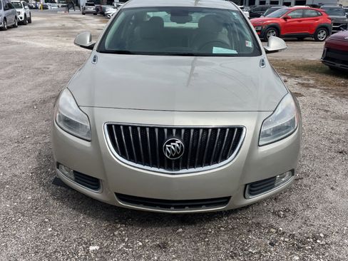 Used 2013 Buick Regal Premium image 2
