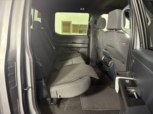 Used 2022 Ford F150 XLT w/ Equipment Group 302A High image 34