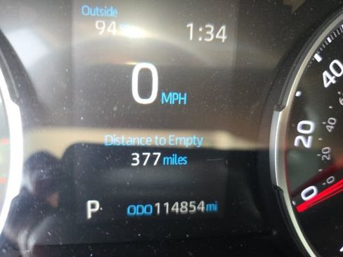 Used 2019 Toyota RAV4 XLE Premium FWD image 12