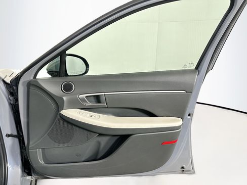 Used 2024 Hyundai Sonata SEL FWD image 32