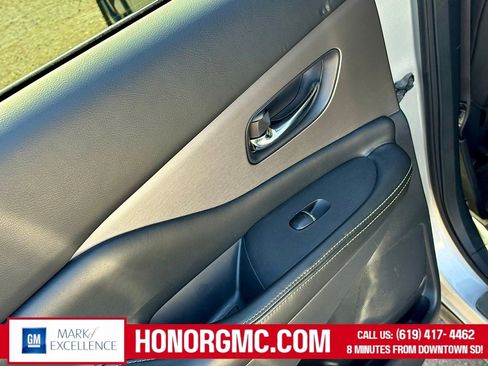 Used 2023 Nissan Murano SL AWD/4WD image 17