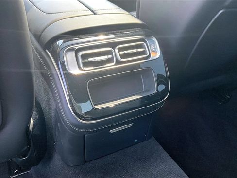 Used 2022 Mercedes-Benz S 580 4MATIC Sedan w/ Warmth & Comfort Package image 29