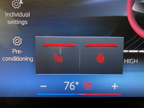 Certified 2025 BMW X5 xDrive40i w/ M Sport Package image 22