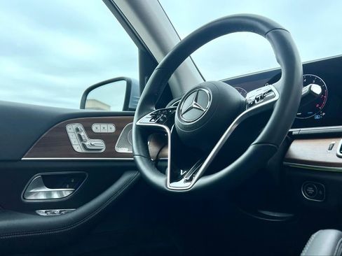 Certified 2024 Mercedes-Benz GLE 350 4MATIC image 8