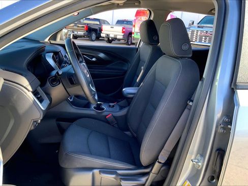 Certified 2023 GMC Terrain SLE image 7