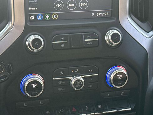 Used 2022 GMC Sierra 1500 Elevation image 19