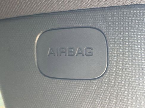 Certified 2024 Chevrolet TrailBlazer RS w/ Driver Confidence Package image 37