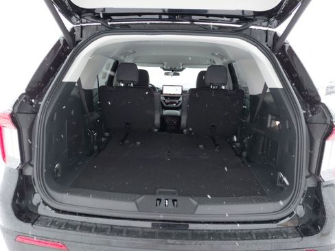 New 2026 Ford Explorer Active w/ Active Comfort Package image 25