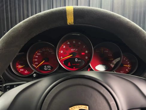Used 2011 Porsche 911 GT3 RS RWD image 19