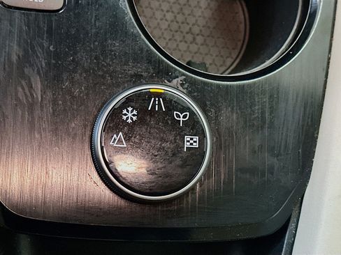 Used 2023 Nissan Rogue SL w/ SL Premium Package image 26