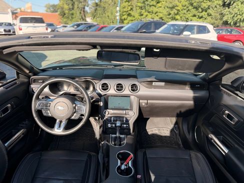 Used 2018 Ford Mustang Premium w/ Equipment Group 201A RWD image 28