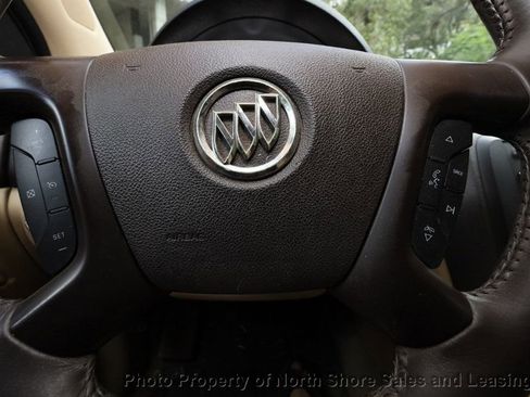 Used 2011 Buick Enclave CXL image 48