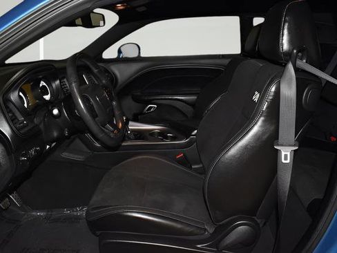 Used 2023 Dodge Challenger R/T Scat Pack RWD image 11