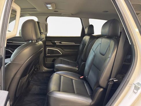 Used 2021 Kia Telluride S AWD/4WD image 24