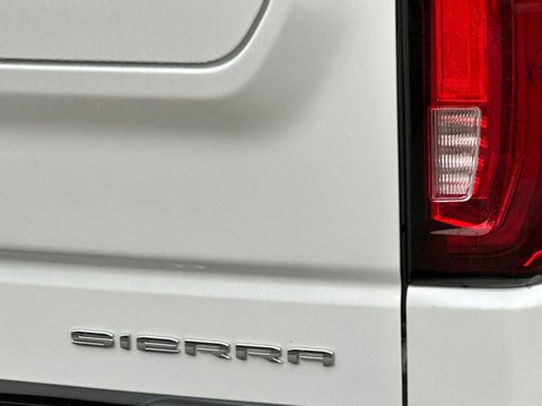 Certified 2024 GMC Sierra 1500 Denali image 28