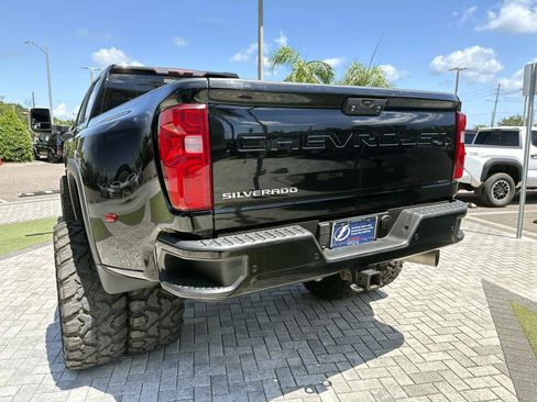 Used 2021 Chevrolet Silverado 3500 High Country AWD/4WD image 9