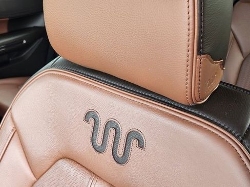 Used 2024 Ford Expedition King Ranch image 24