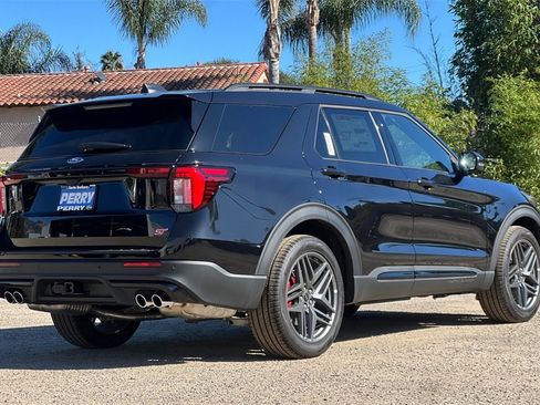New 2026 Ford Explorer ST w/ Sun And Sound Package image 5