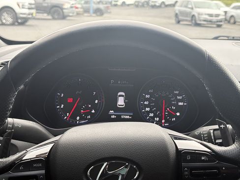 Used 2022 Hyundai Veloster N FWD image 23