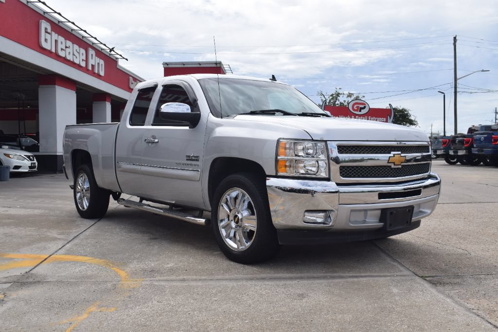 Used 2013 Chevrolet Silverado 1500 LT RWD image 2