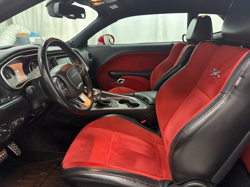 Used 2016 Dodge Challenger R/T Plus RWD image 13