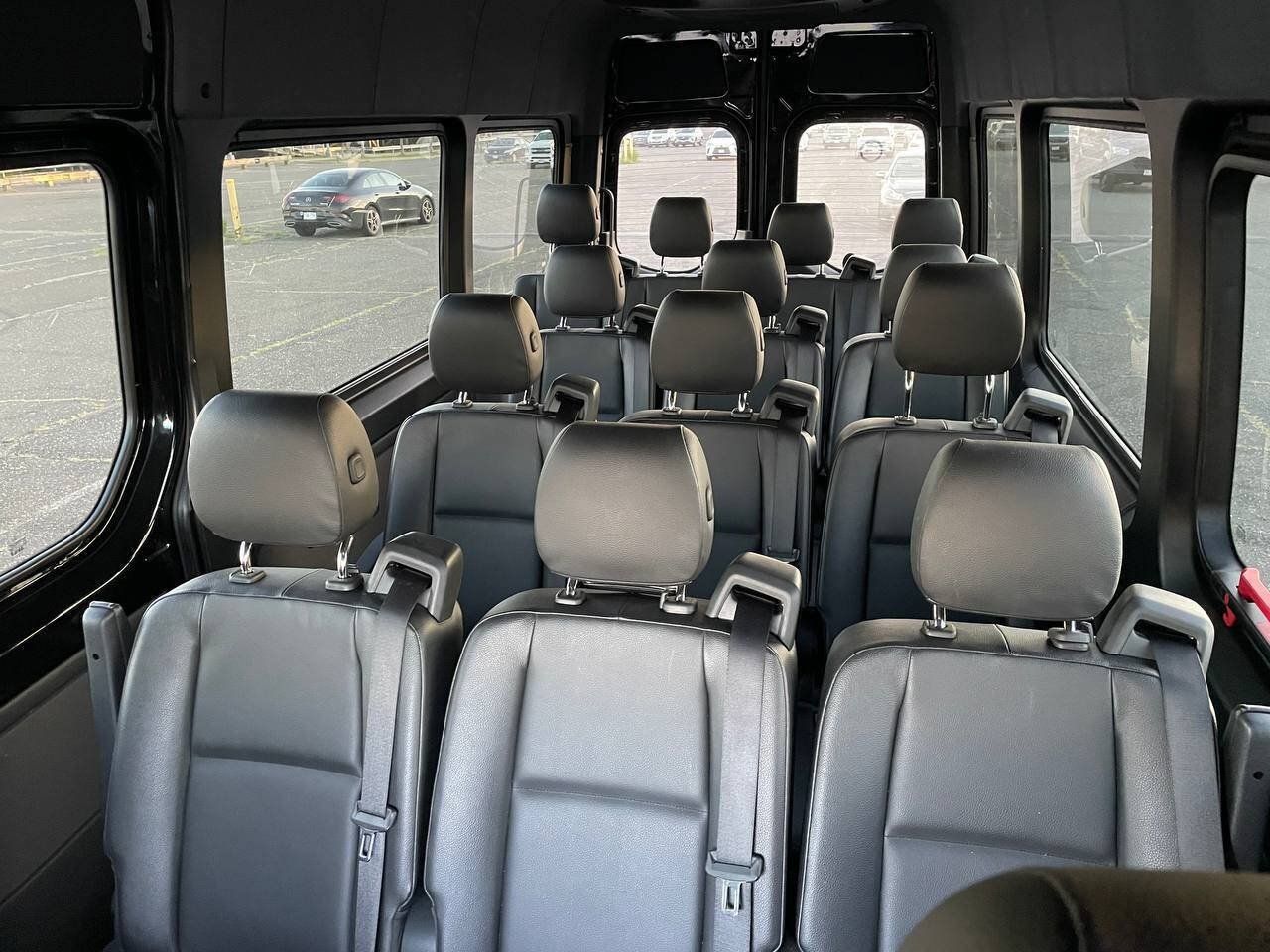 Used 2020 Mercedes-Benz Sprinter 2500 image 17