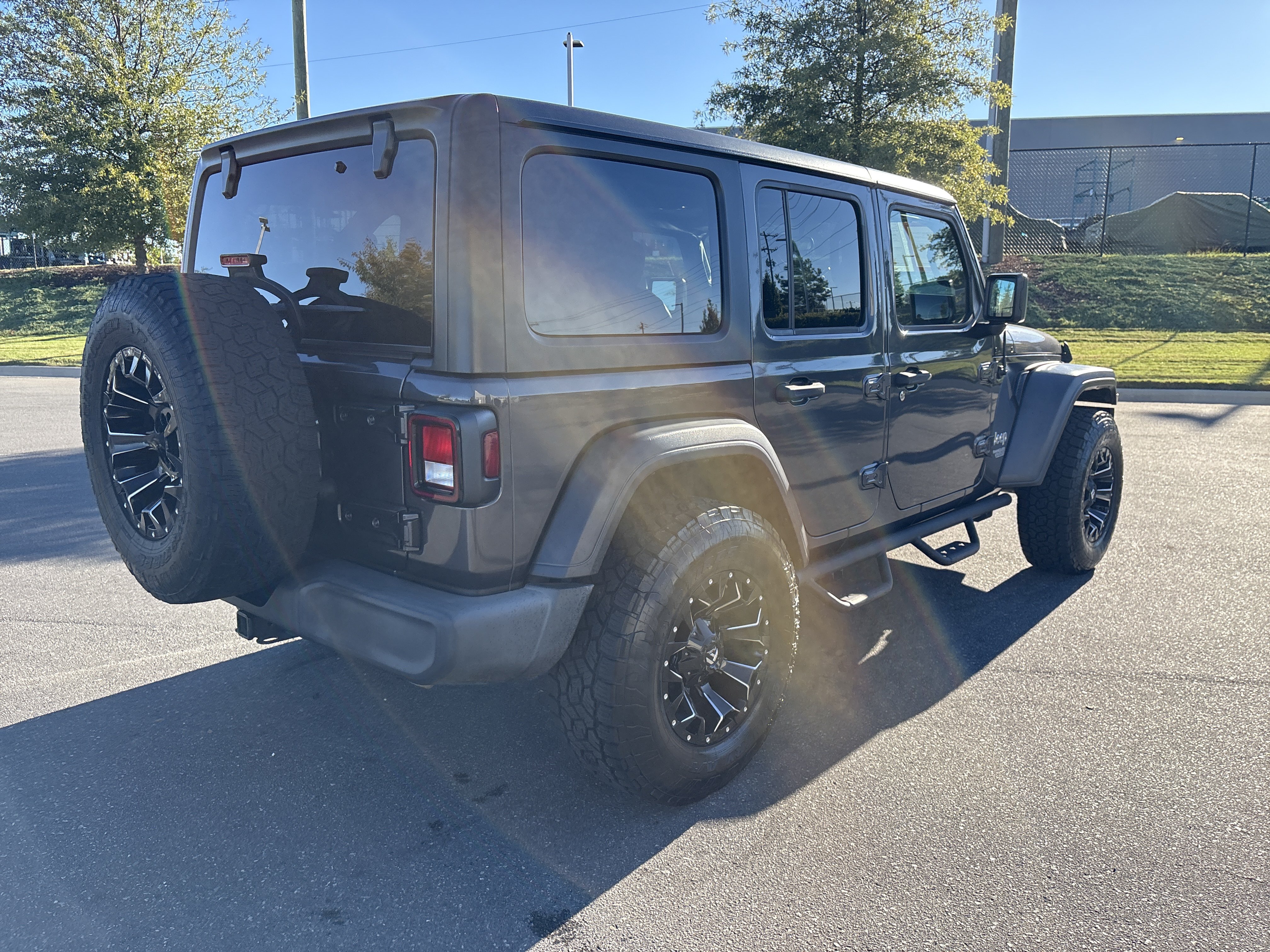 Used 2020 Jeep Wrangler Unlimited Sport S AWD/4WD image 9