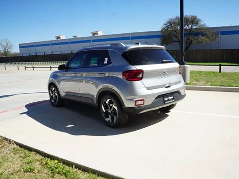 New 2026 Hyundai Venue SEL image 5
