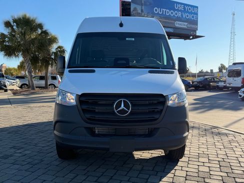 New 2026 Mercedes-Benz Sprinter 144 Cargo image 4