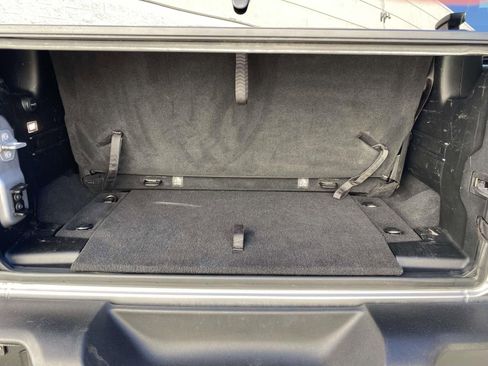 Used 2018 Jeep Wrangler Sport image 10