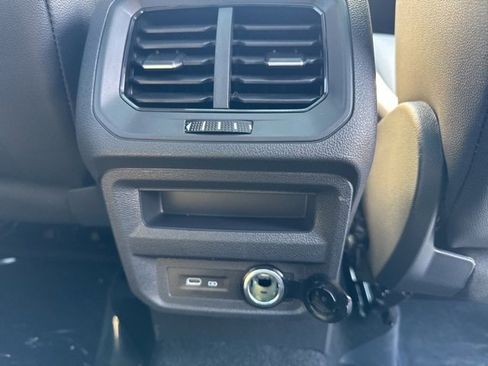 Used 2024 Volkswagen Tiguan Wolfsburg Edition image 23