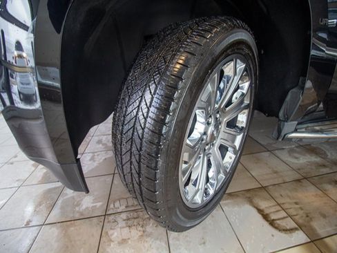 Used 2016 GMC Yukon XL Denali w/ Open Road Package image 24