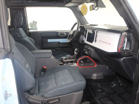 Used 2024 Ford Bronco Heritage Edition image 24