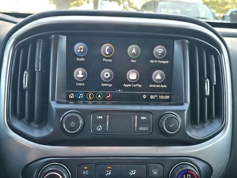 Certified 2020 Chevrolet Colorado ZR2 w/ ZR2 Midnight Special Edition AWD/4WD image 18