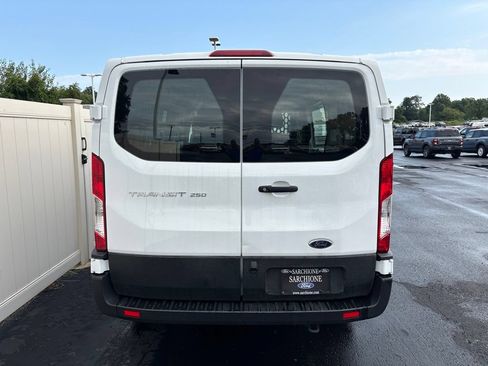 Used 2025 Ford Transit 250 Low Roof w/ Exterior Upgrade Package RWD image 4